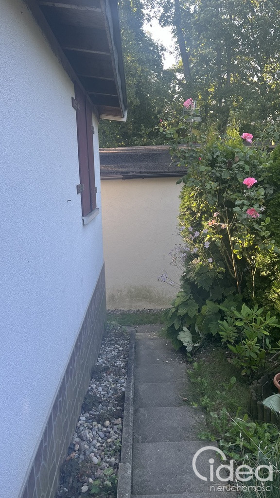 Dom Sprzedaż Stolec 32